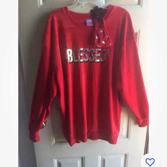 No Boundaries Women’s Red Velour Blessed Sweatshirt Size Large (11-13) NEW - Picture 4 of 5